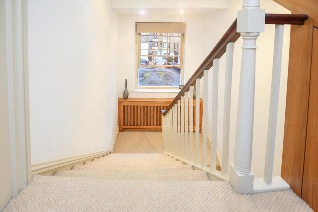 Luxury Massive Townhouse By Harrods Appartement